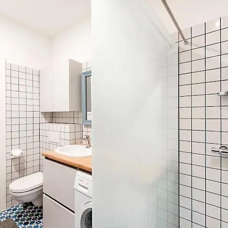 Castle 1 Bd Old Town By Hostlovers Apartment Kaunas